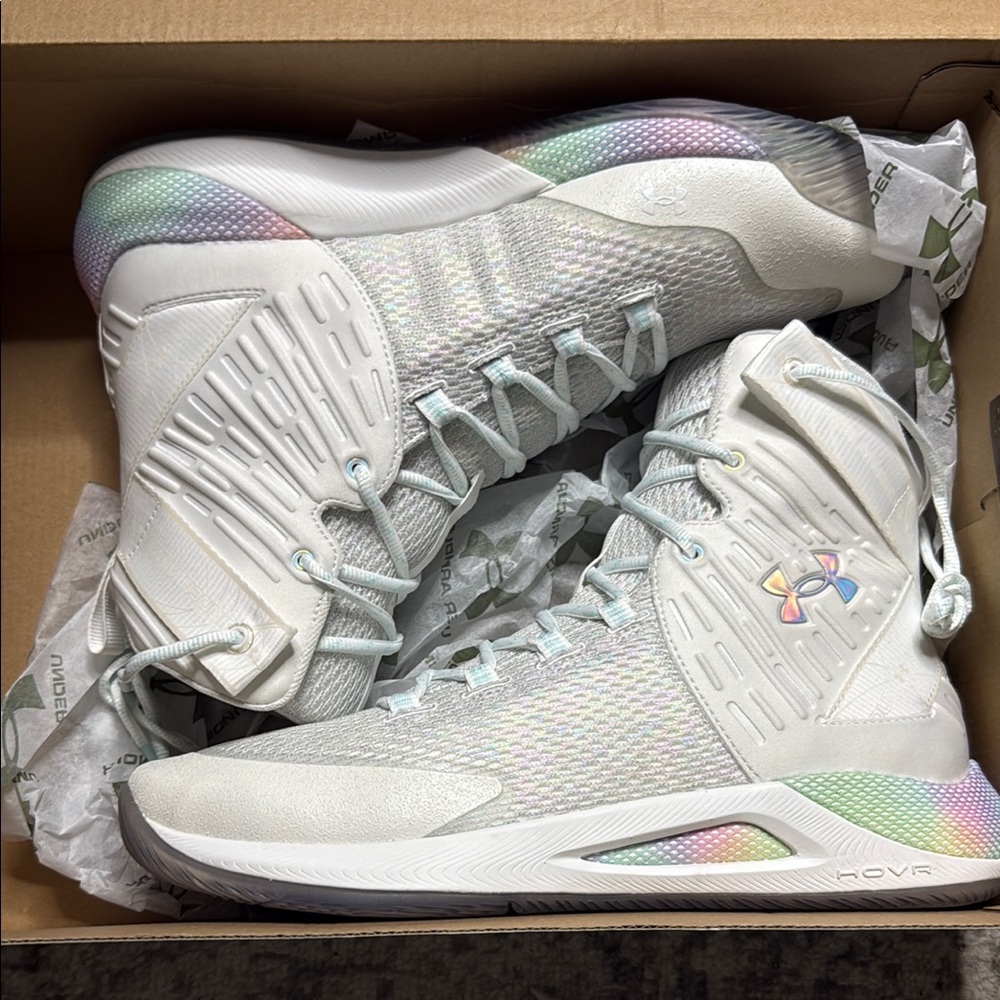 Under Armour White Athletic Shoes High Ankle Support
